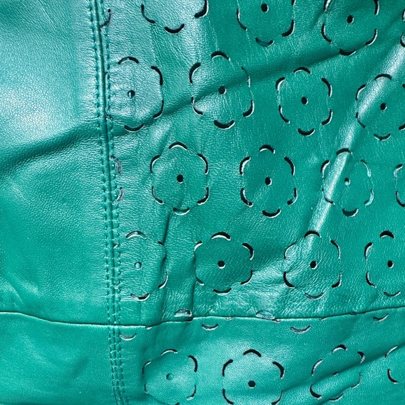 Vintage French connection Kelly green skirt with flowers - Picture 3 of 4